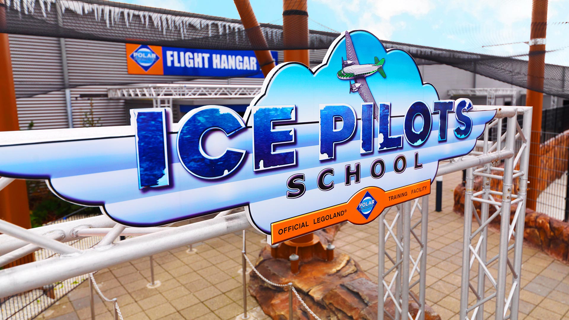 Ice Pilots School Indgang 1920X1080px