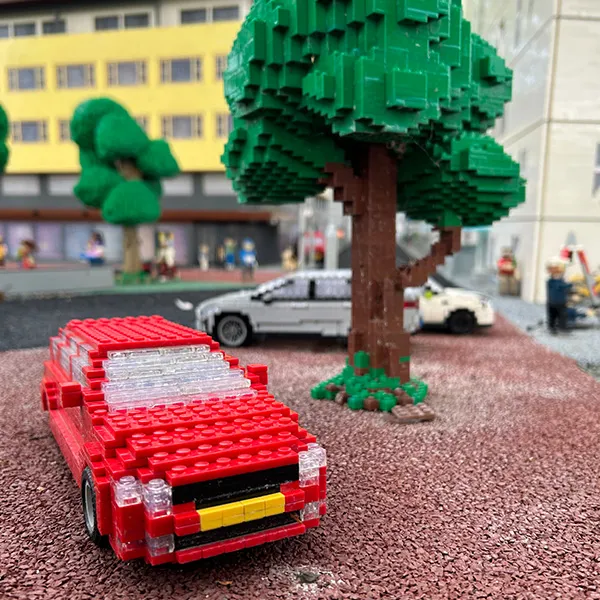600X600 Rød Bil