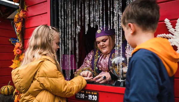 Spåkonen 1
