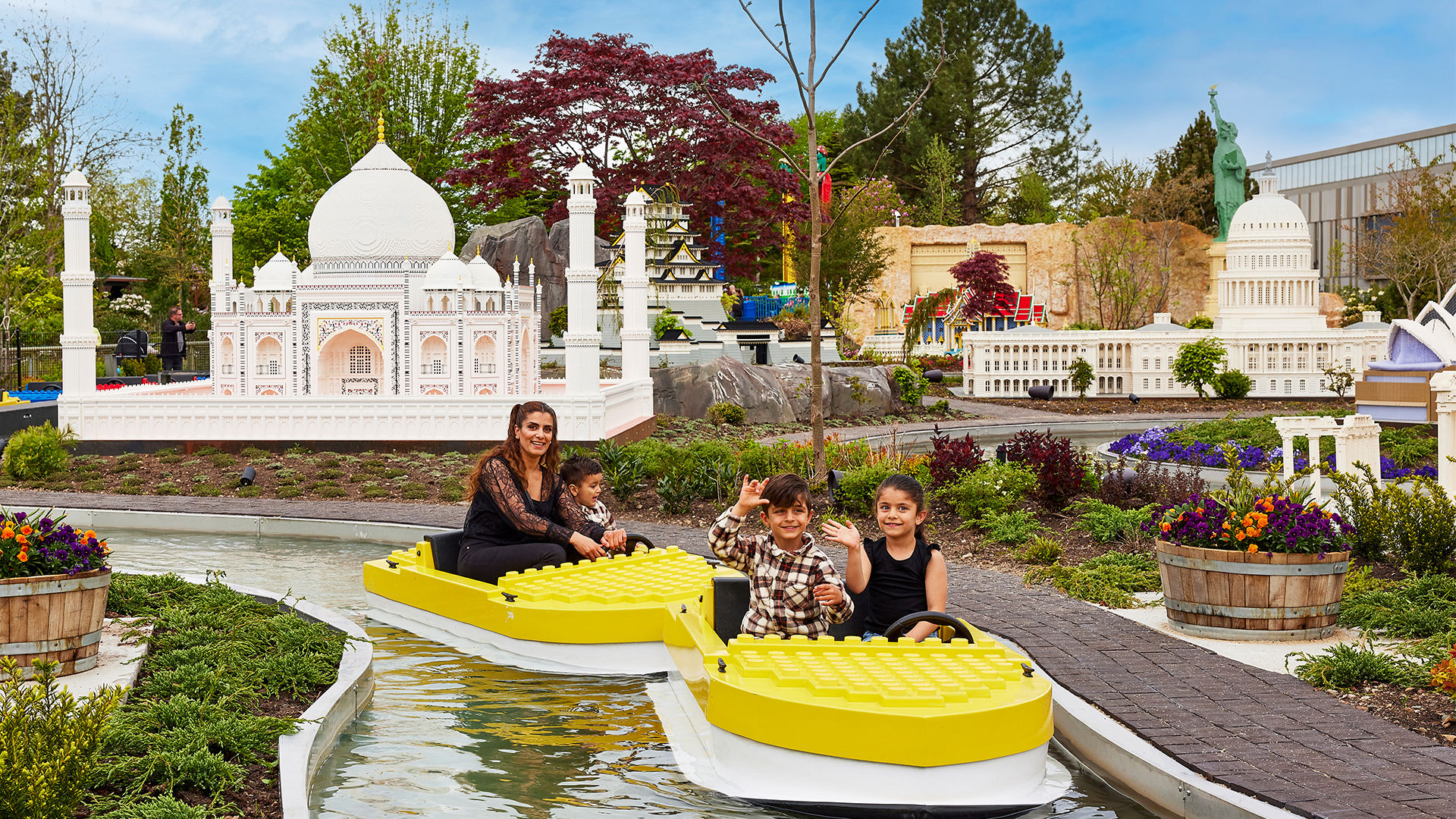 LEGO® Mini Boats at LEGOLAND Billund