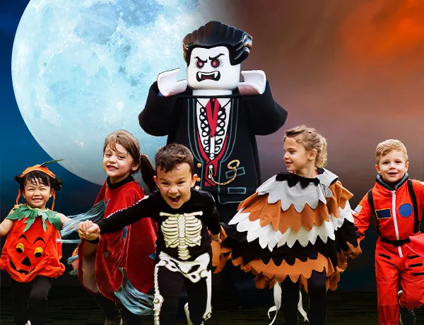 Halloween Parade 600X600