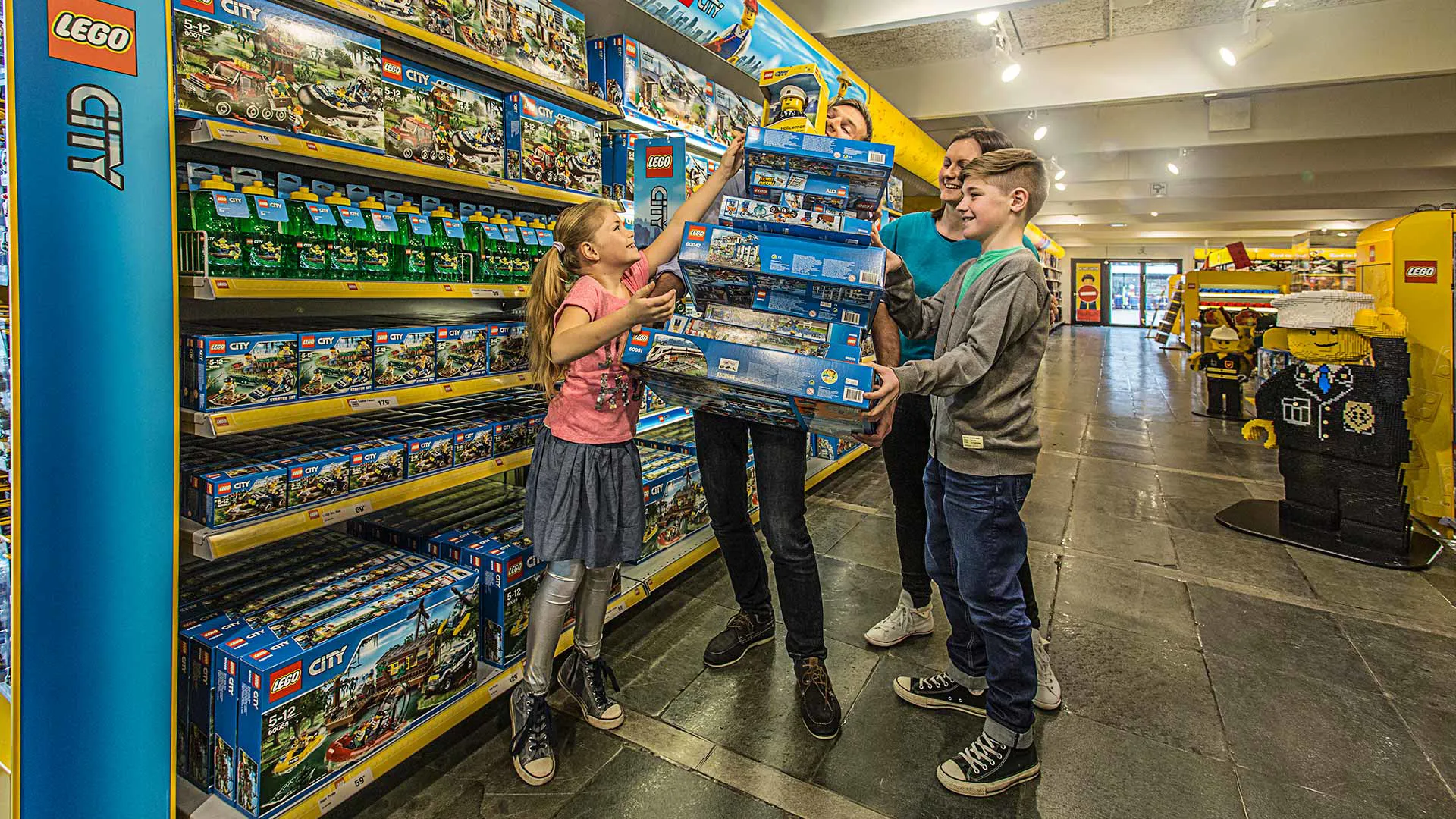 Eating & Shopping LEGOLAND® Billund Resort