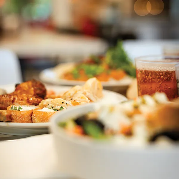 Family Buffet 600X600