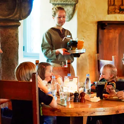 Borgen Familie Web