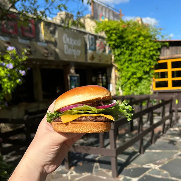 600X600 Outpost Burger