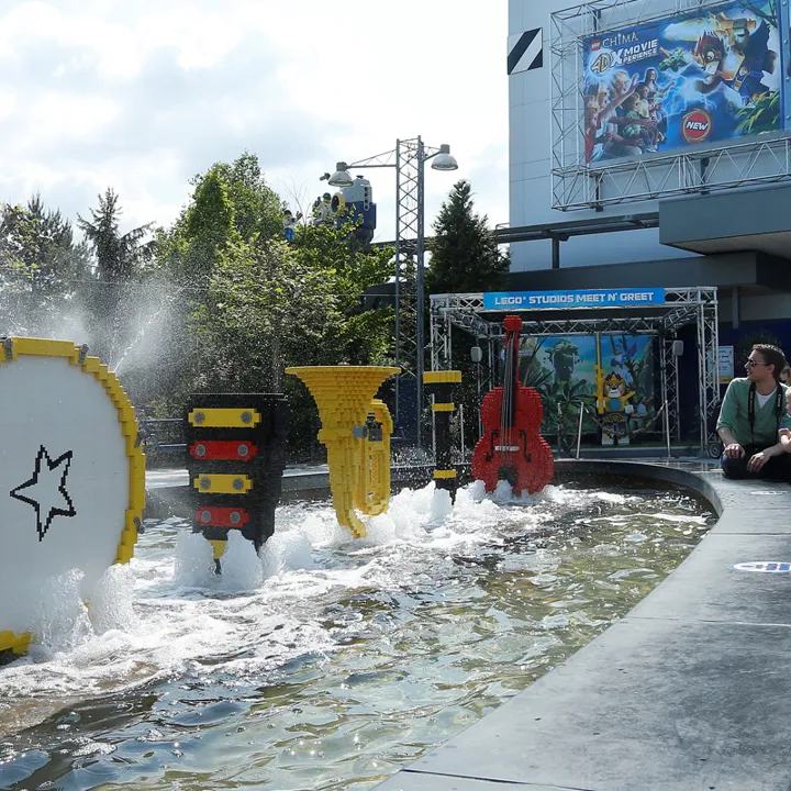 Set your imagination free in Imagination Zone in LEGOLAND®