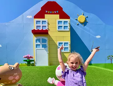 Peppa Pig House Legoland Billund 700X500